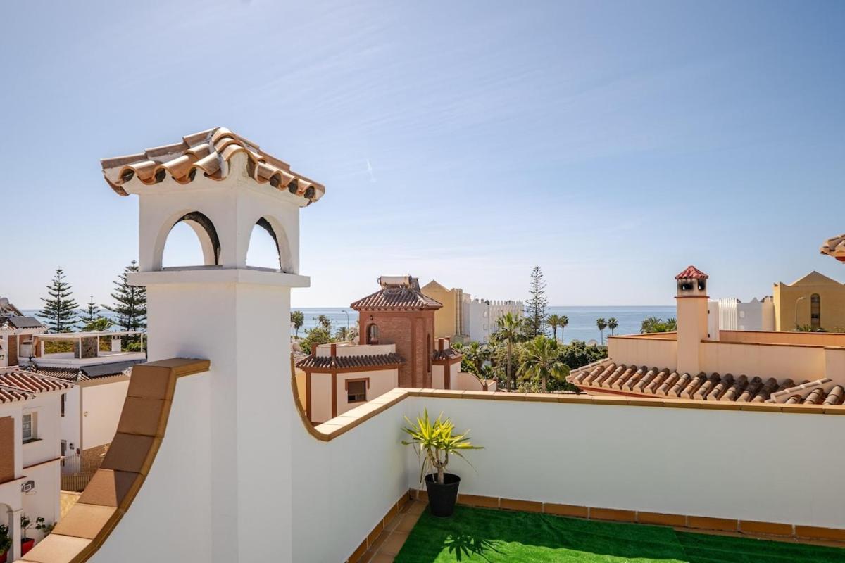 Villa Antonia Mar - Private & Heated Pool - Punta Lara نيرخا المظهر الخارجي الصورة