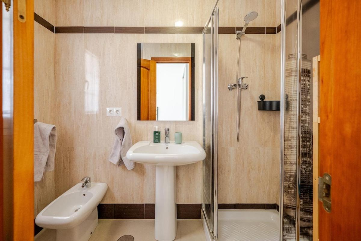 Villa Antonia Mar - Private & Heated Pool - Punta Lara نيرخا المظهر الخارجي الصورة
