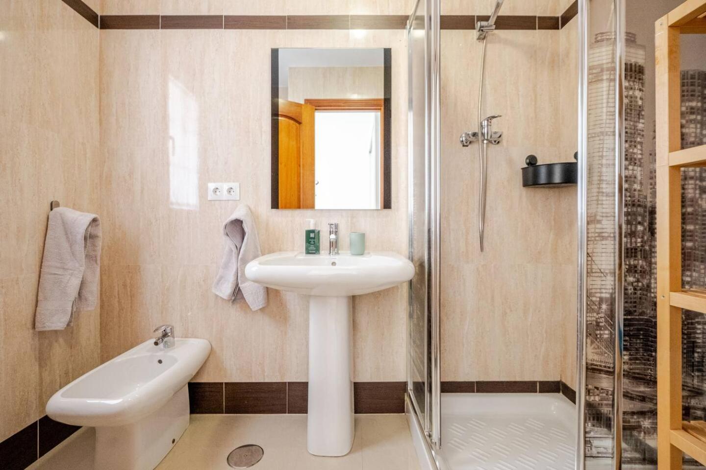 Villa Antonia Mar - Private & Heated Pool - Punta Lara نيرخا المظهر الخارجي الصورة